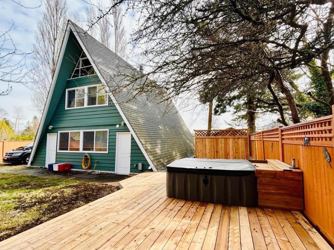 Newly Remodeled 2Bd Room A Frame Cottage Point Roberts Eksteriør bilde