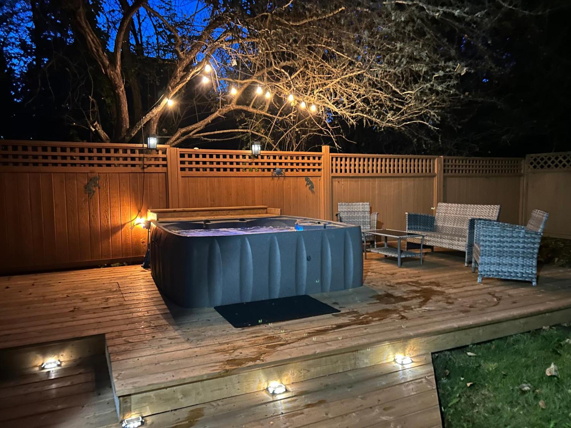 Newly Remodeled 2Bd Room A Frame Cottage Point Roberts Eksteriør bilde